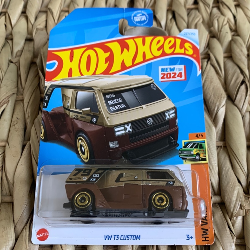 Hot Wheels Volkswagen VW T3 Custom HW Van Bus Hotwheels Car